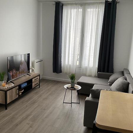 Appartement F3, Proche Paris 塞纳河畔埃皮奈 外观 照片